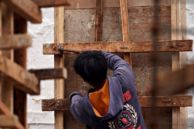 qatar labour salary 2026