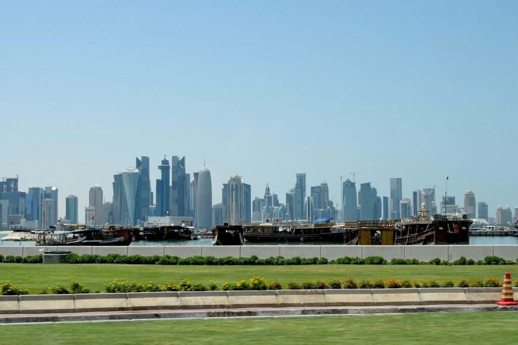 rent in Qatar 2026 skyline image